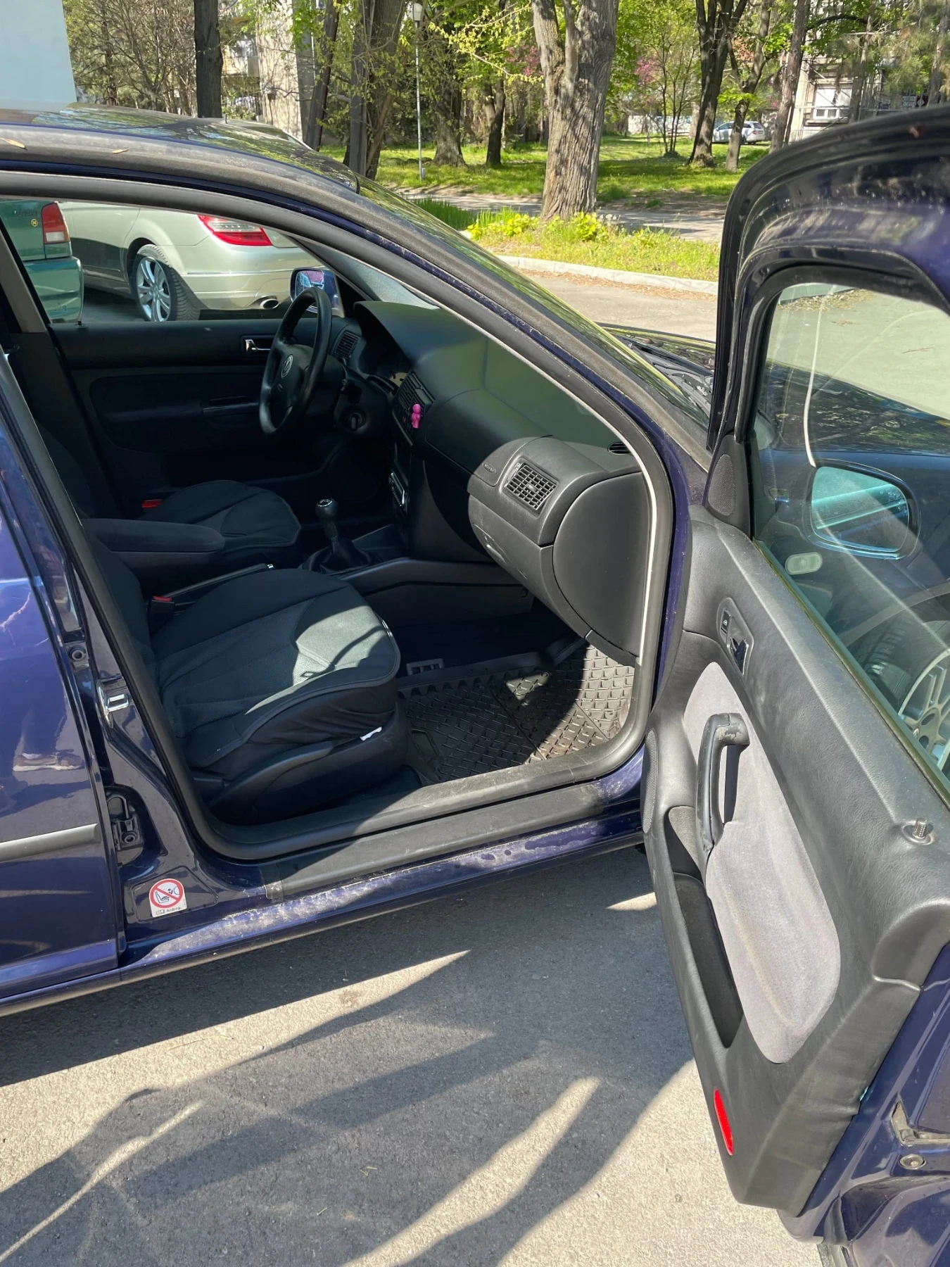 VW Golf, снимка 11 - Автомобили и джипове - 54638201