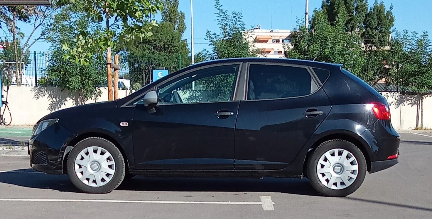 Seat Ibiza, снимка 3 - Автомобили и джипове - 54710928