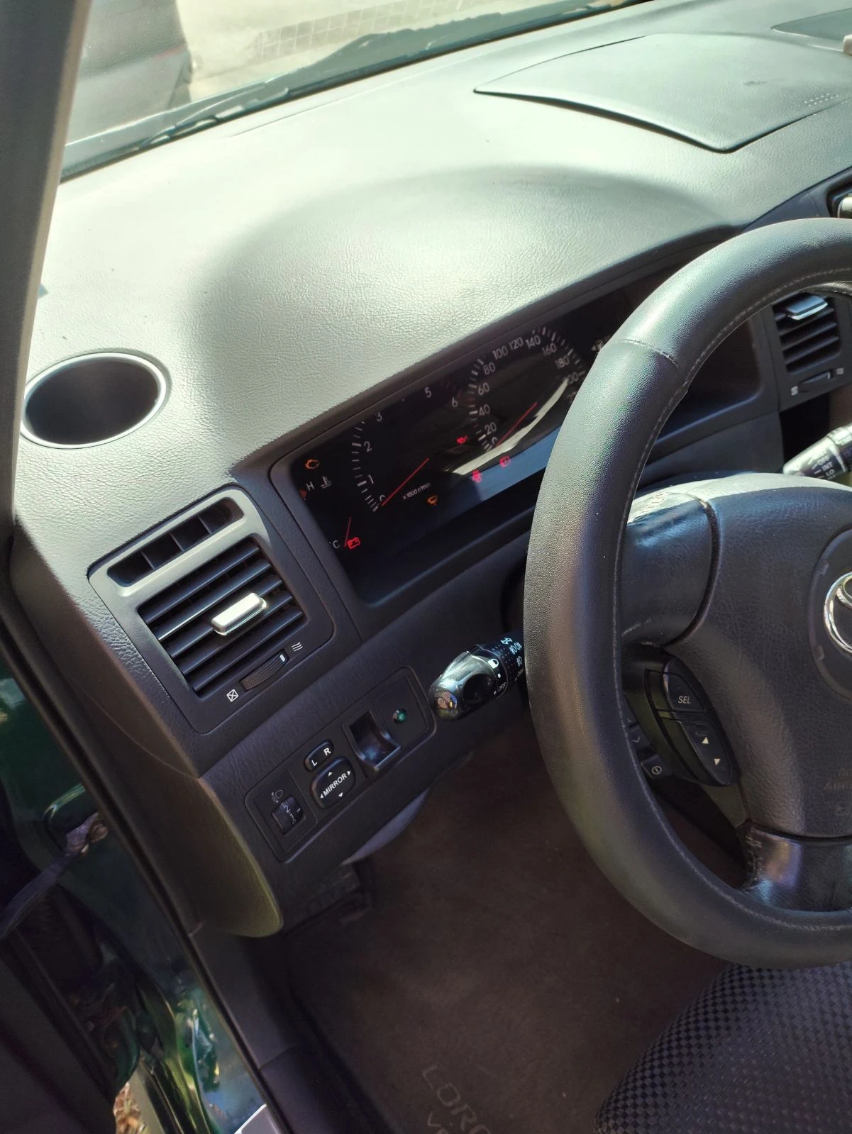 Toyota Corolla verso D4D 2.0, снимка 8 - Автомобили и джипове - 55051372