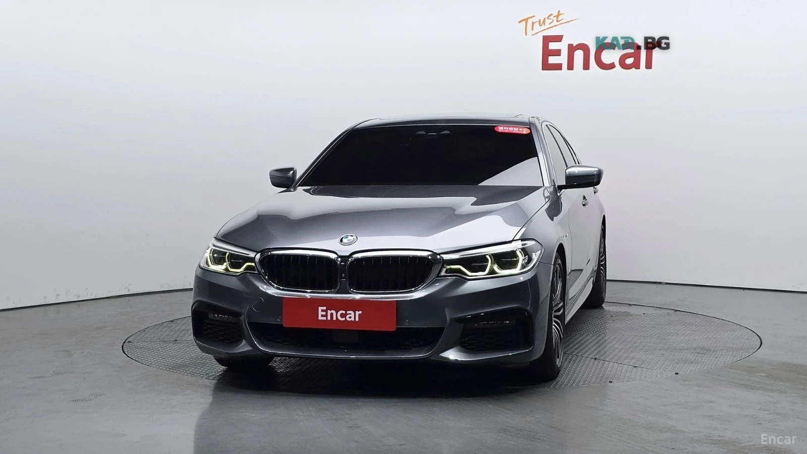 BMW 530 * FULL* M PACK* 360* Ambient Light* Head-up* , снимка 2 - Автомобили и джипове - 55404779
