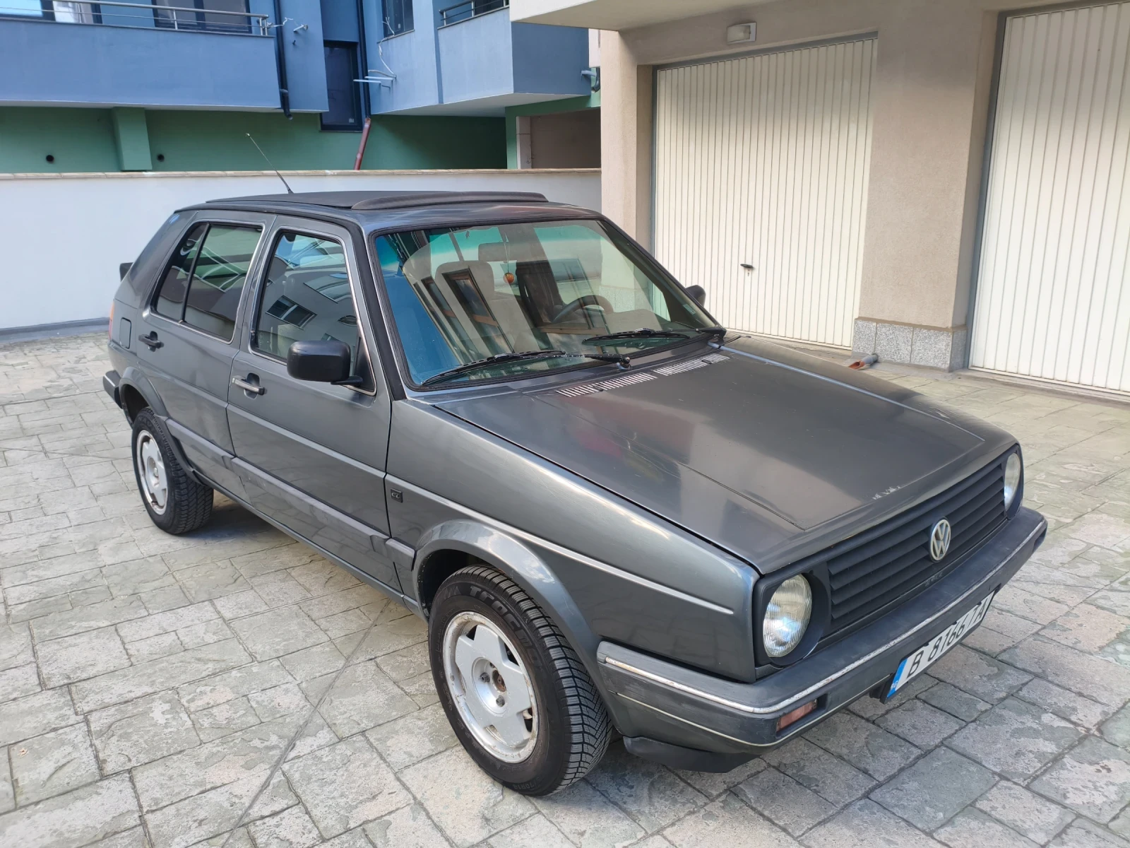 VW Golf, снимка 7 - Автомобили и джипове - 55666374