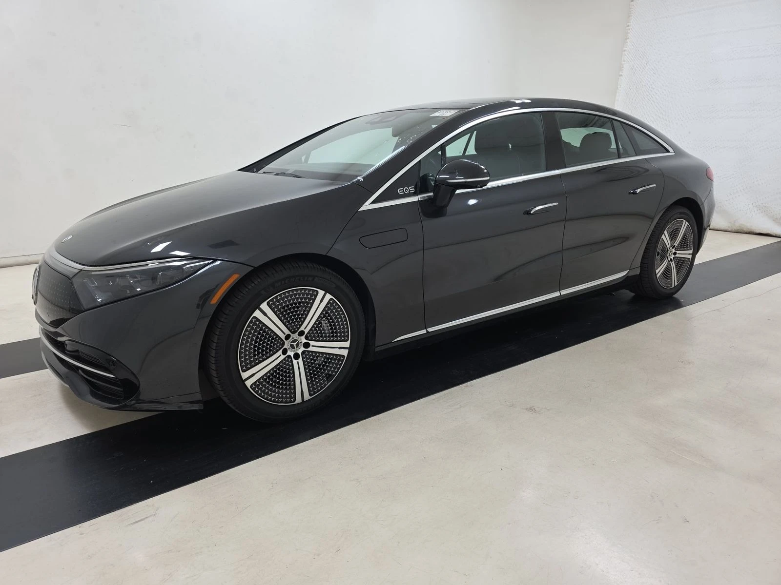 Mercedes-Benz EQS 450+  | Mobile.bg � ����������� 1
