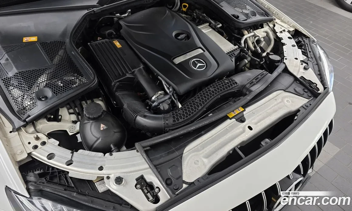 Mercedes-Benz C 200 AMG LINE * КРАЙНА ЦЕНА* FULL MAX, снимка 5 - Автомобили и джипове - 56049581
