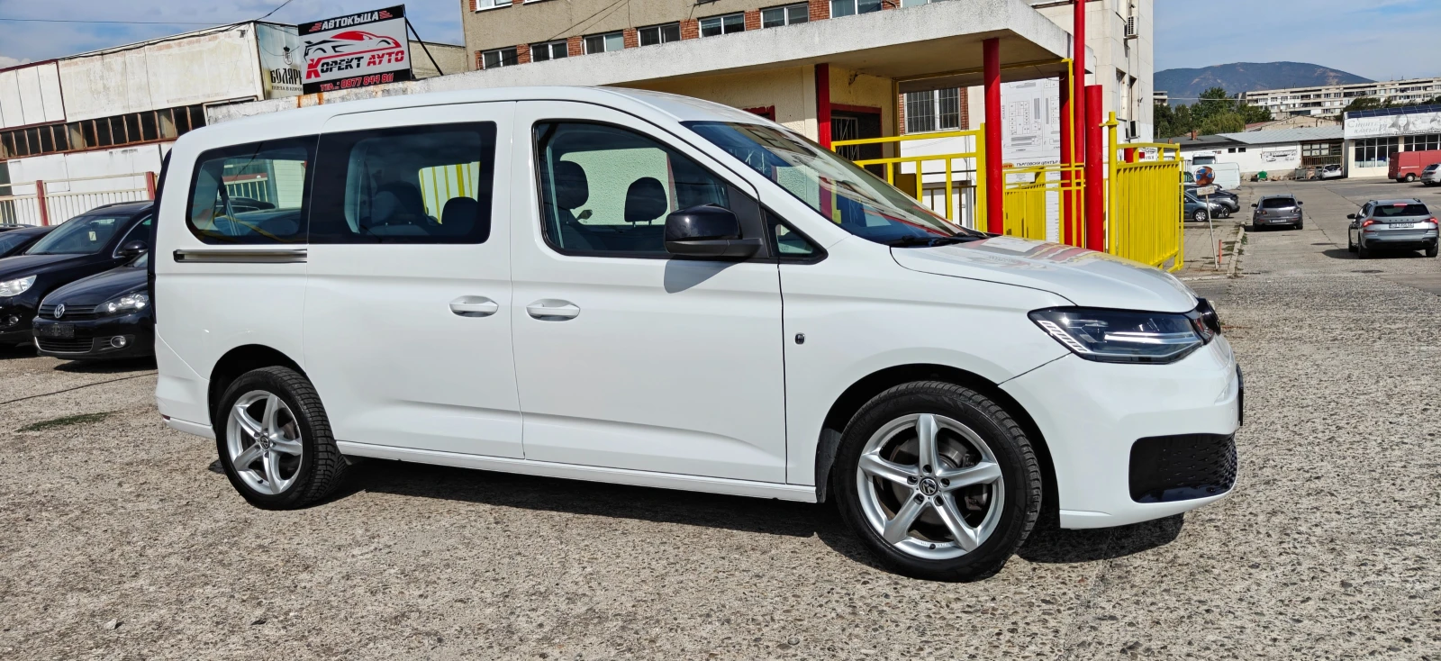 VW Caddy D7m.MaxiAutomat, снимка 9 - Автомобили и джипове - 56164181