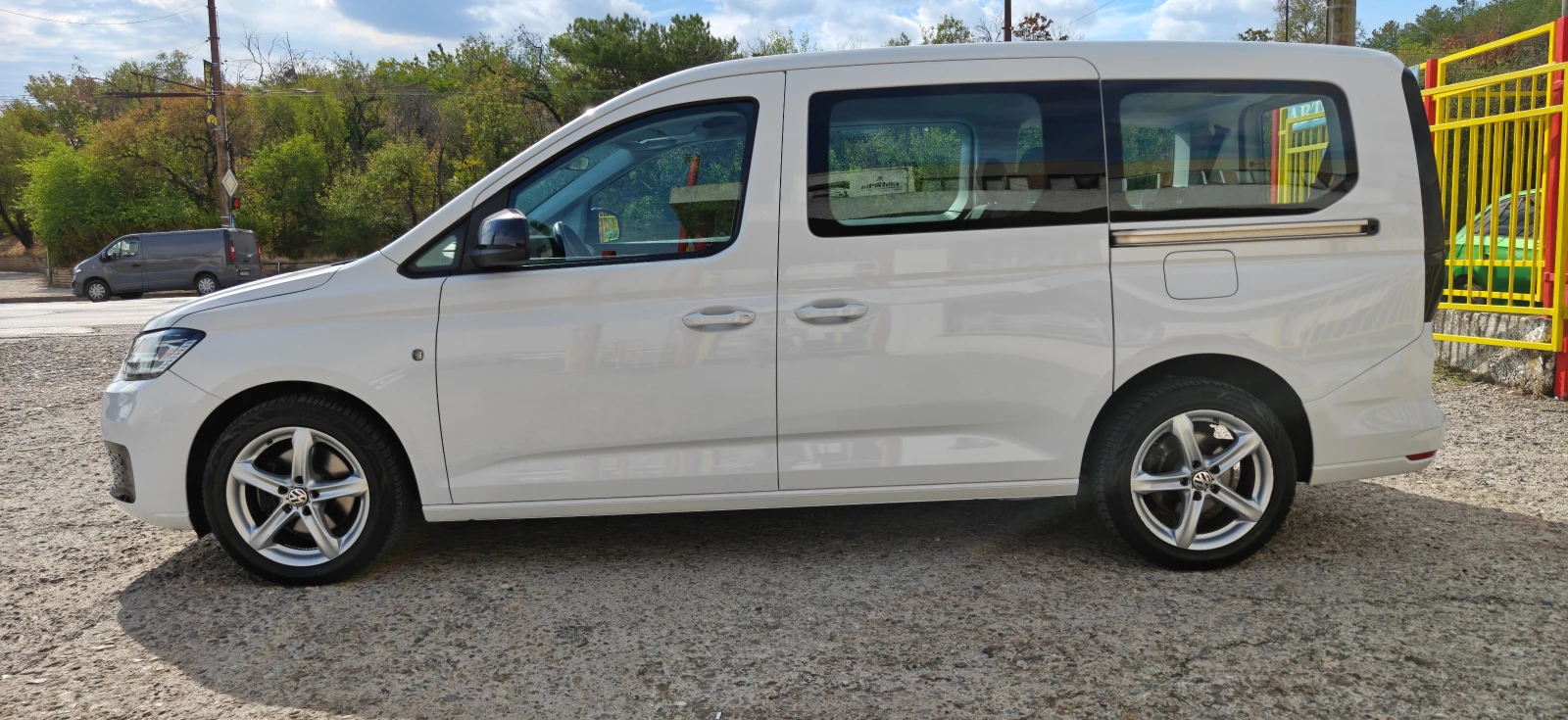 VW Caddy D7m.MaxiAutomat, снимка 4 - Автомобили и джипове - 56164181