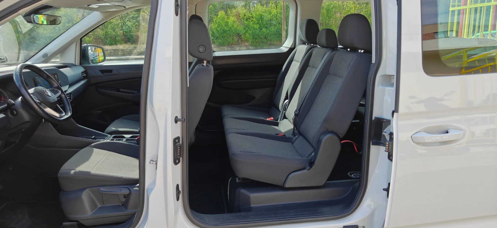 VW Caddy D7m.MaxiAutomat, снимка 11 - Автомобили и джипове - 56164181