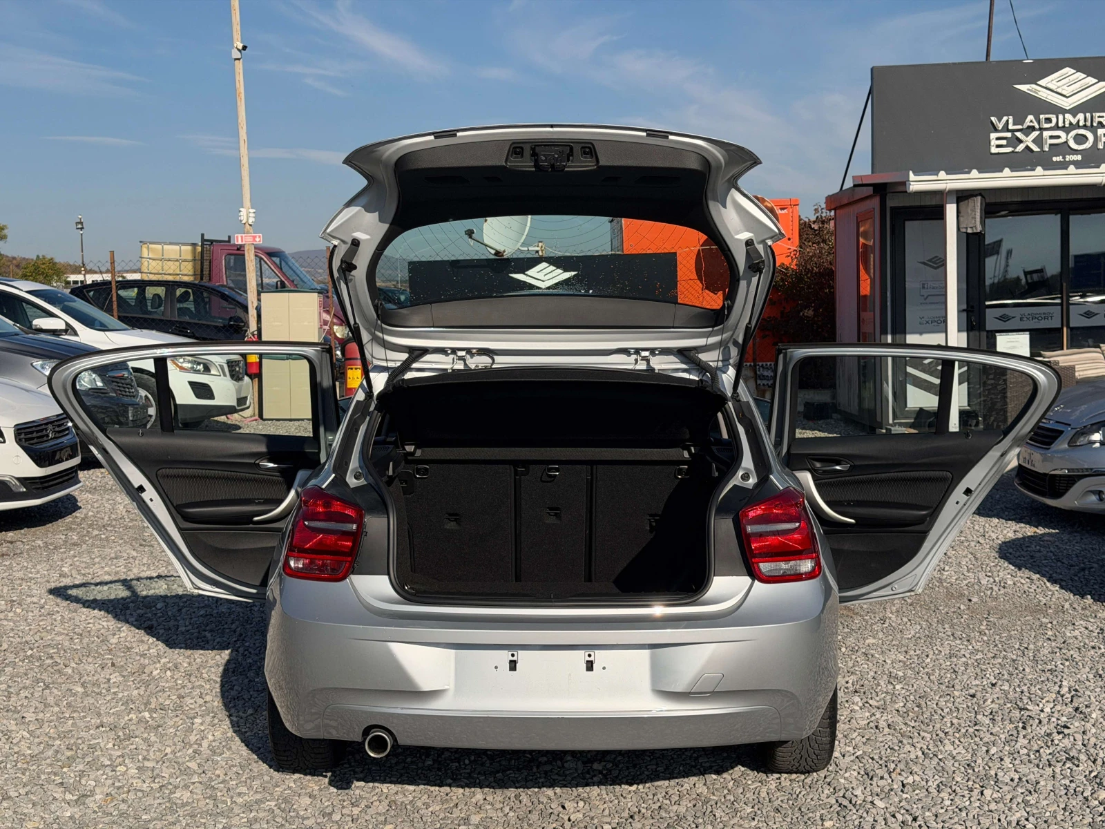 BMW 116 2.0D ������ �� / 1 ���������� / ��� ����� | Mobile.bg � ����������� 10
