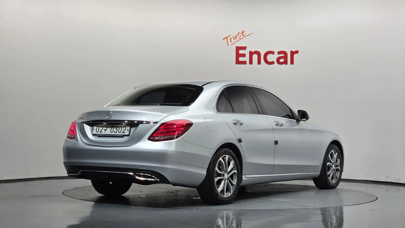 Mercedes-Benz C 200, снимка 2 - Автомобили и джипове - 56685746