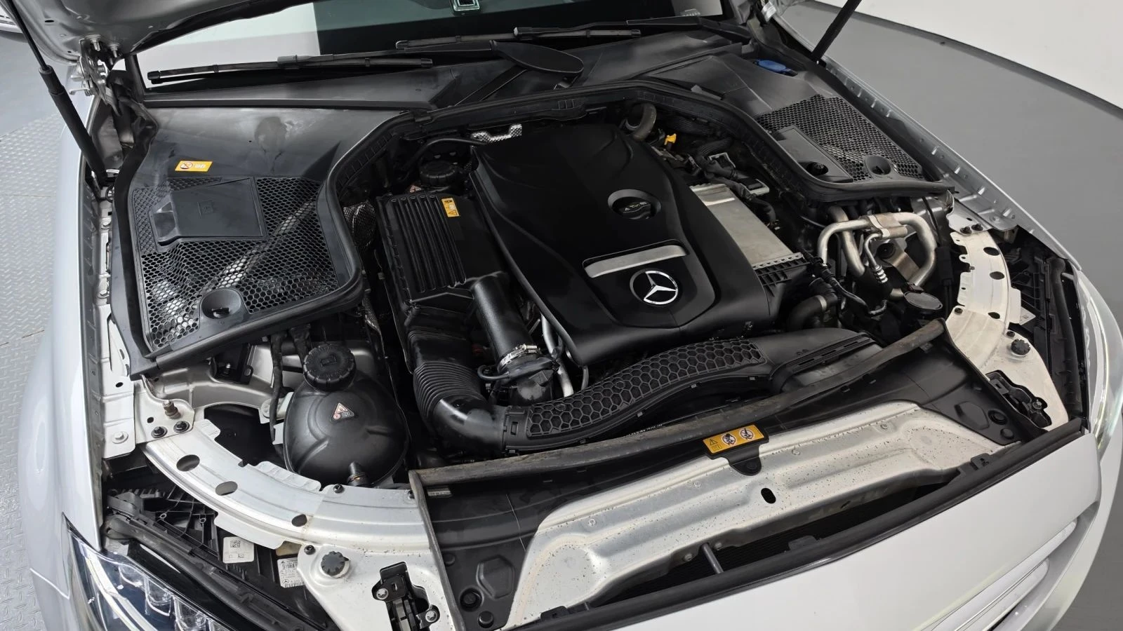 Mercedes-Benz C 200, снимка 6 - Автомобили и джипове - 56685746