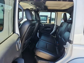 Jeep Wrangler * 4 Door 4x4 Rubicon * CARFAX * ПОДГРЕВ * , снимка 12