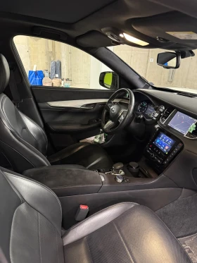 Infiniti QX50, снимка 8 - Автомобили и джипове - 53609763