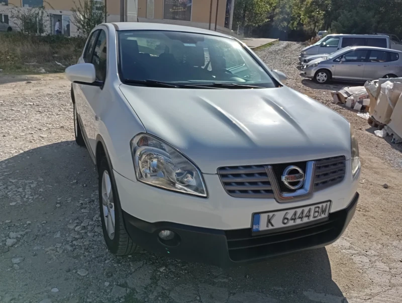 Nissan Qashqai, снимка 1 - Автомобили и джипове - 47507015