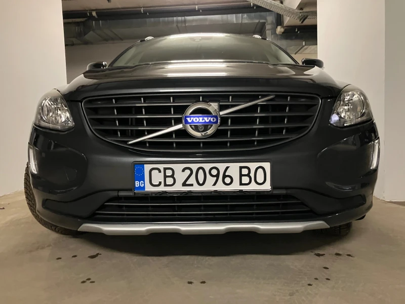 Volvo XC60, снимка 2 - Автомобили и джипове - 48810744