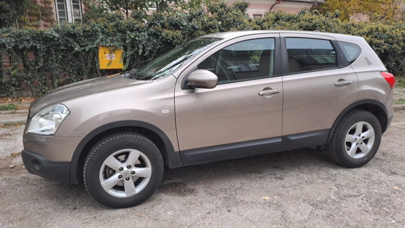 Nissan Qashqai, снимка 2 - Автомобили и джипове - 52723821