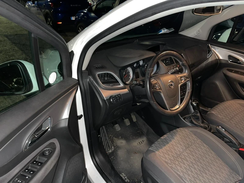Opel Mokka (КАТО НОВА), снимка 8 - Автомобили и джипове - 52631855