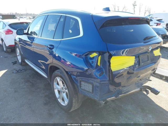BMW X3 xDrive30i, снимка 3 - Автомобили и джипове - 53649185
