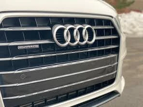 Audi Q3 Quattro * АвтоКредит(ЦЕНА ДО БГ), снимка 5 - Автомобили и джипове - 53840524