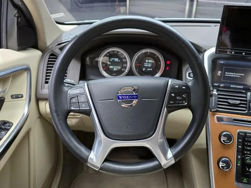 Volvo XC60 D4 1St Generation, снимка 13 - Автомобили и джипове - 56111834