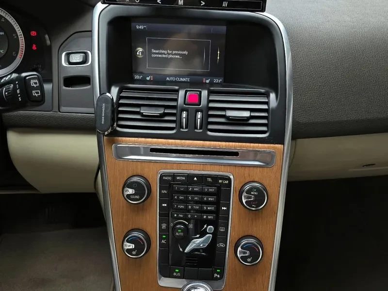 Volvo XC60 D4 1St Generation, снимка 14 - Автомобили и джипове - 56111834
