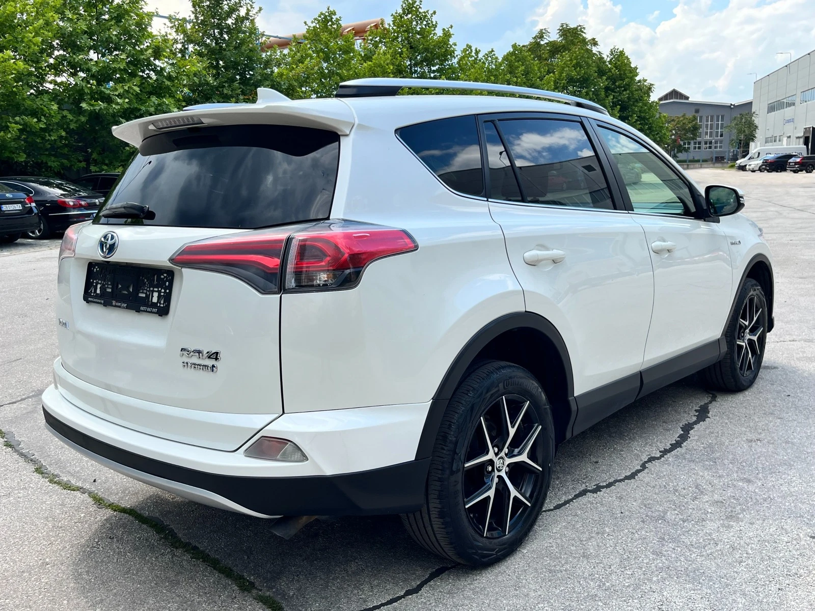 Toyota Rav4 2.5 HYBRID-155кс - изображение 5