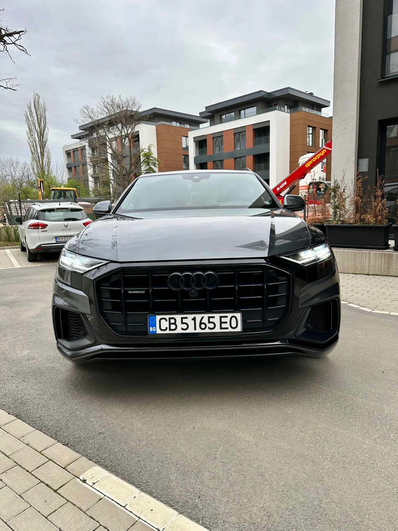 Audi Q8 55TFSI/340КС/118хил. КМ/B&O/360CAM/Обдух - изображение 4