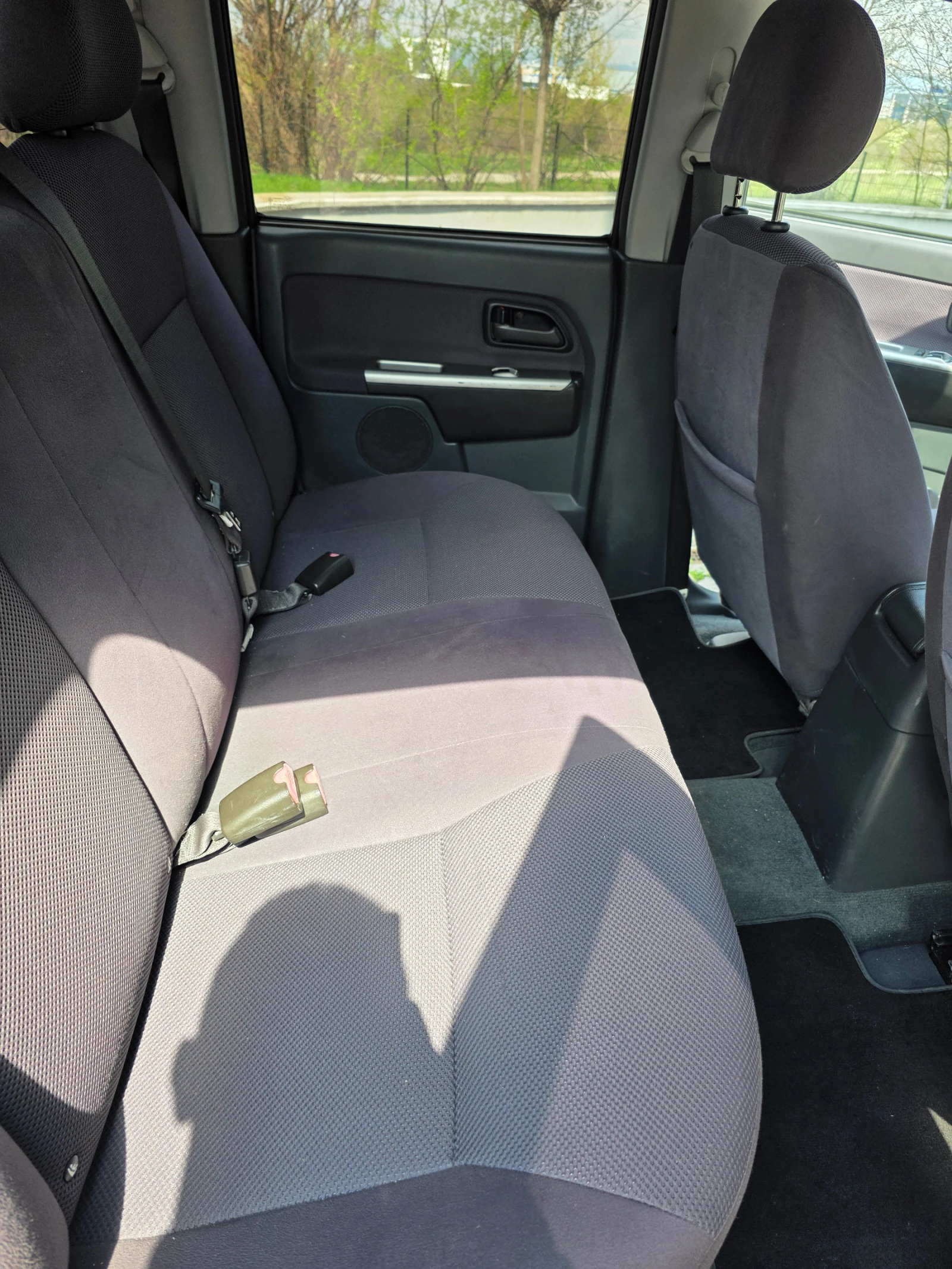 Isuzu D-max 3.0 tdi - изображение 8