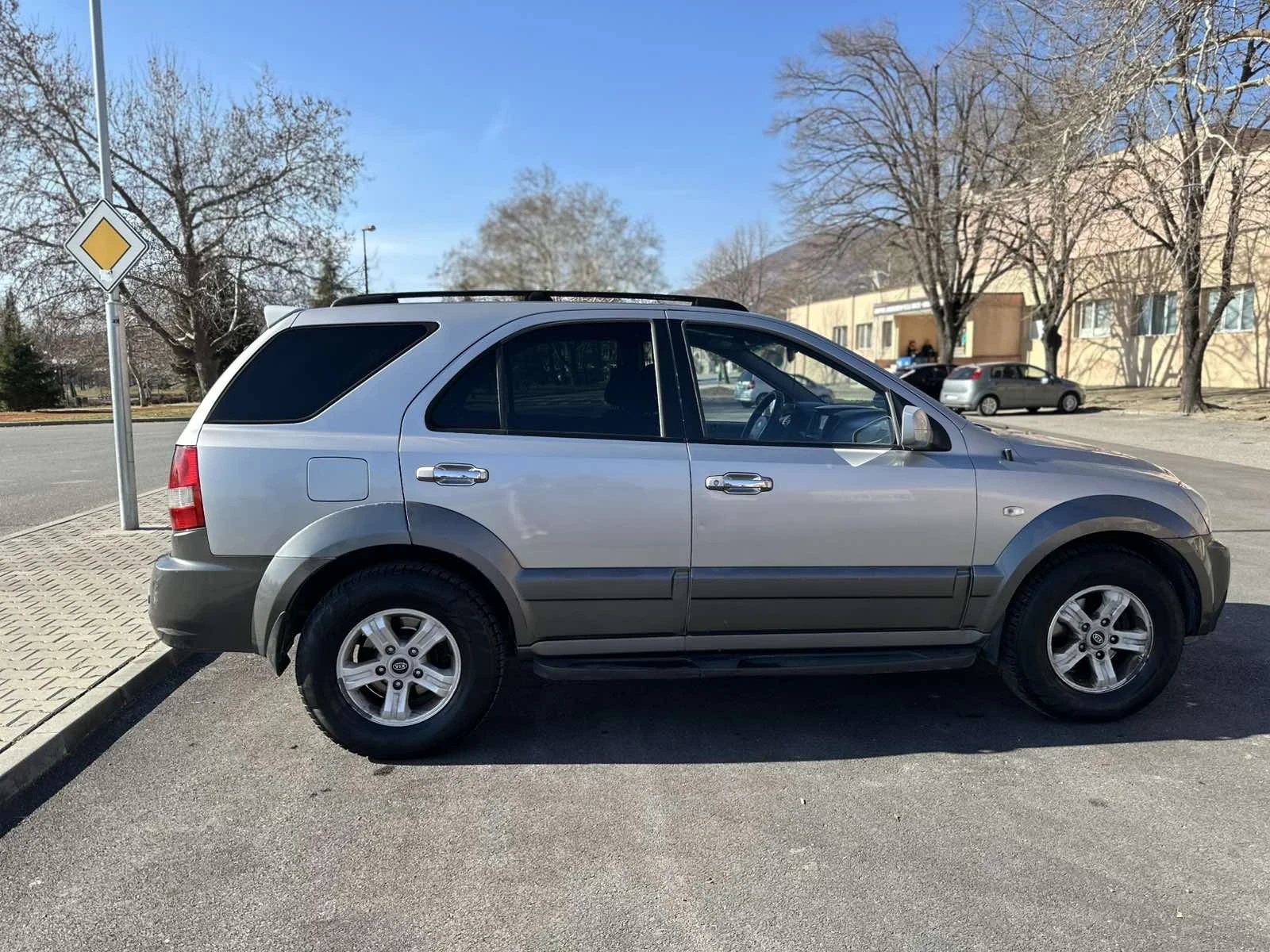 Kia Sorento 2.5 CRDI  - изображение 3