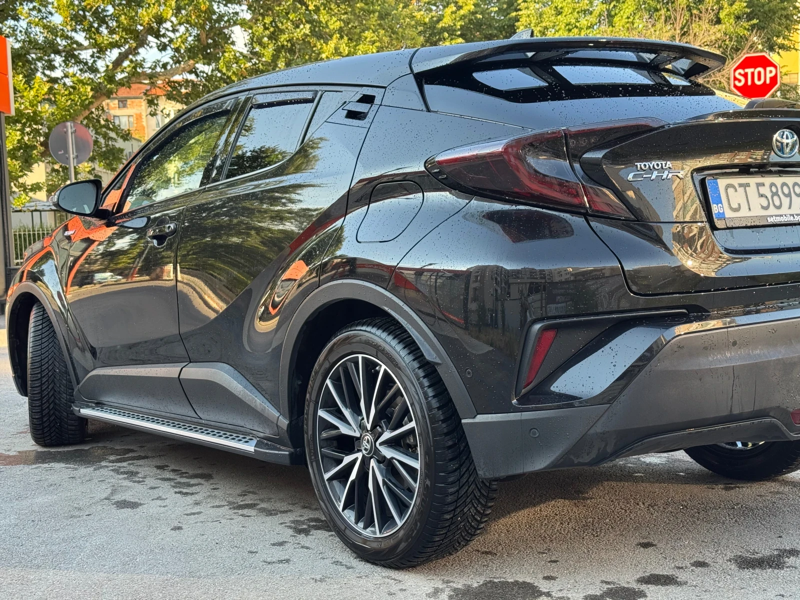 Toyota C-HR 1.8 Hibrid - изображение 9