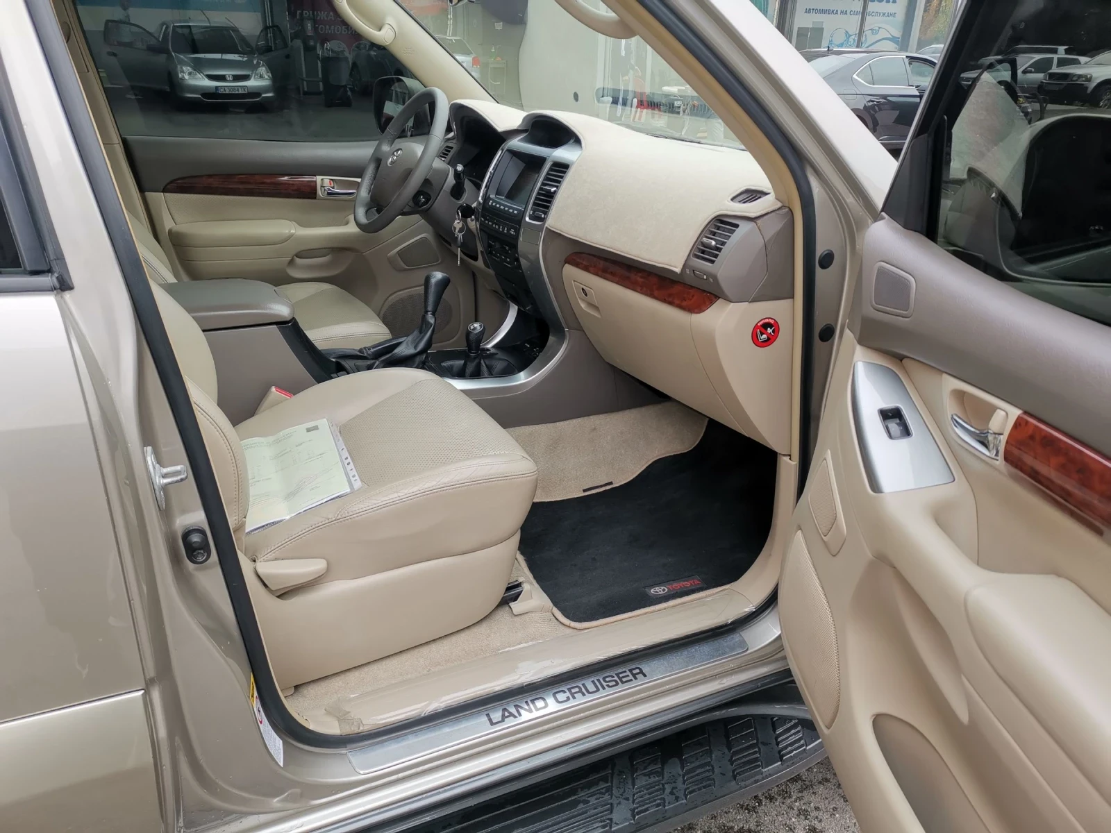 Toyota Land cruiser 4.0 VVTI AVTOMAT UNIKAT  - изображение 10