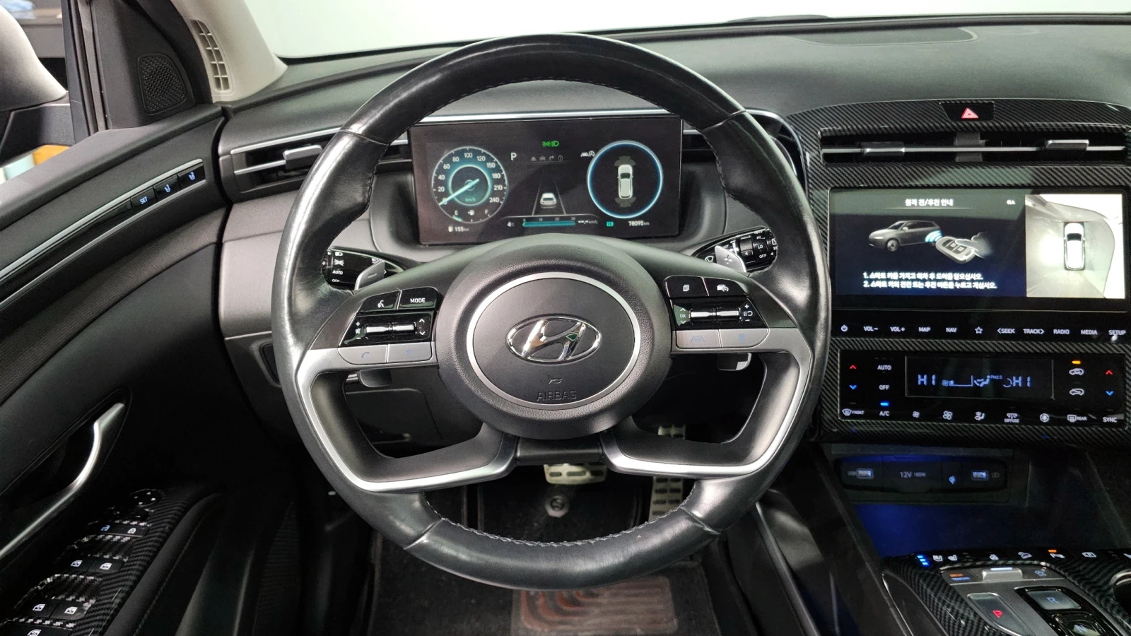 Hyundai Tucson 2.0 CRDI / АВТОМАТИК / СЕРВИЗНА ИСТОРИЯ !!! - изображение 10