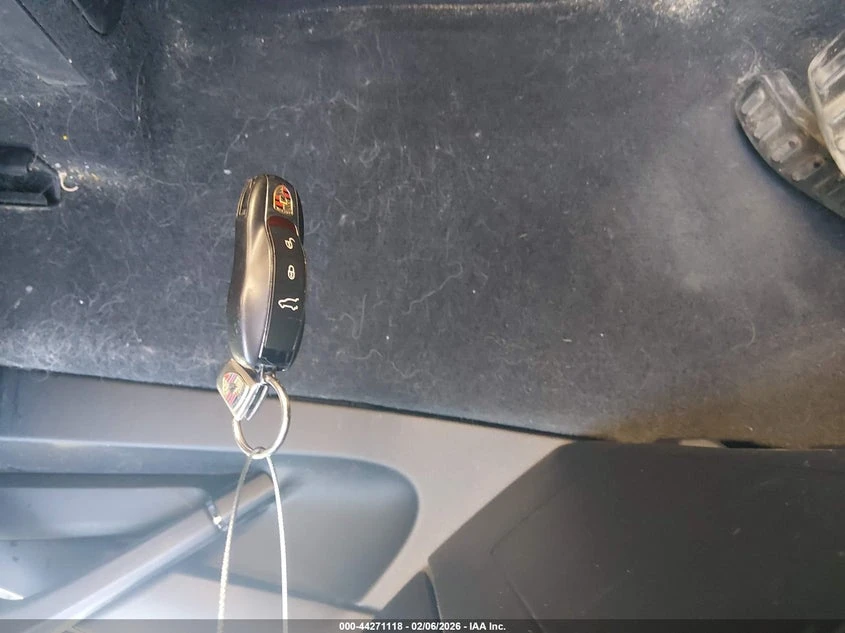 Porsche Cayenne Platinum Edition, снимка 11 - Автомобили и джипове - 53953933