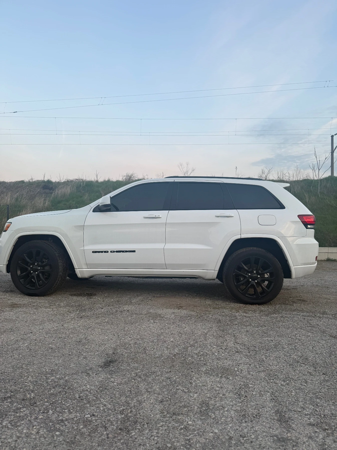 Jeep Grand cherokee 3.6 4x4 FACE LIFT top, снимка 7 - Автомобили и джипове - 53991976