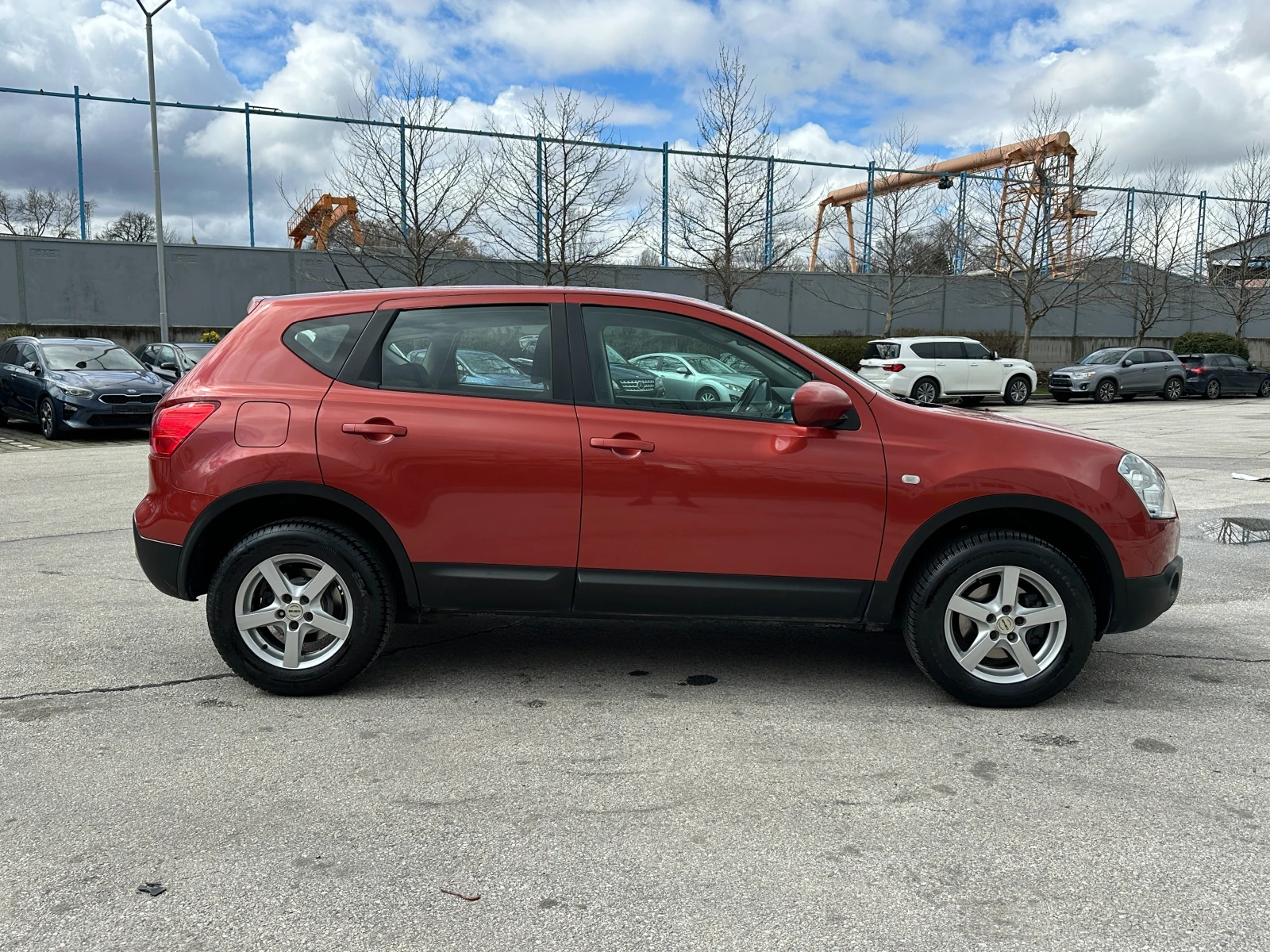 Nissan Qashqai 1.5dci/79000km, снимка 5 - Автомобили и джипове - 54083717