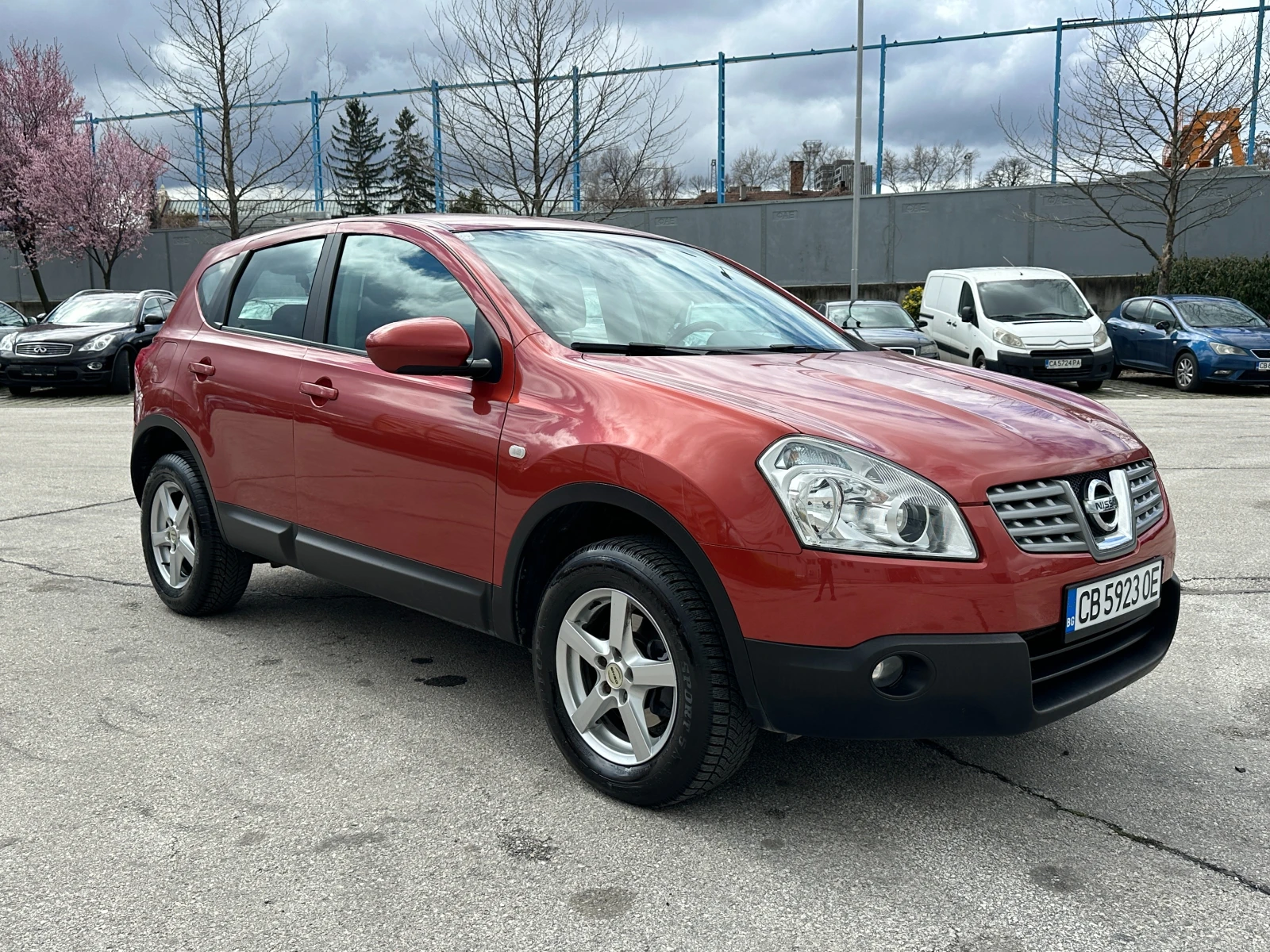 Nissan Qashqai 1.5dci/79000km, снимка 6 - Автомобили и джипове - 54083717