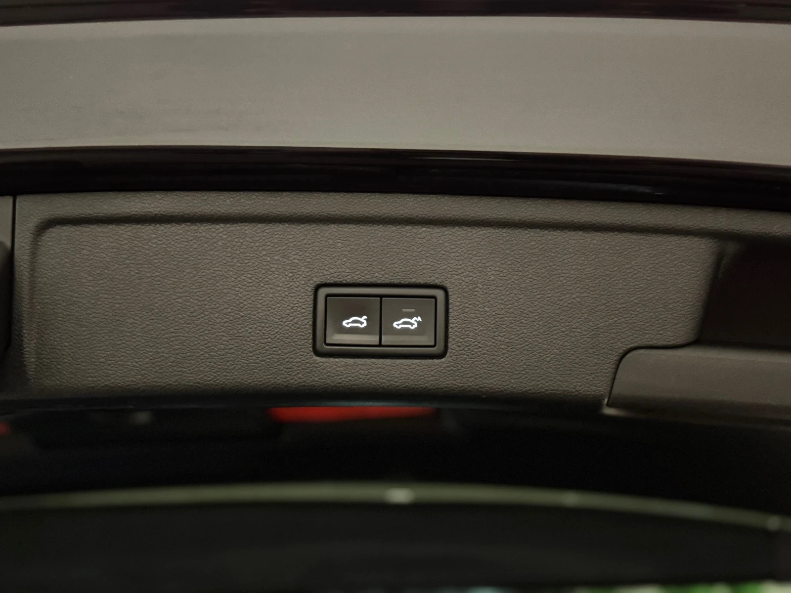 VW Touareg R-line TDI, снимка 13 - Автомобили и джипове - 54208354