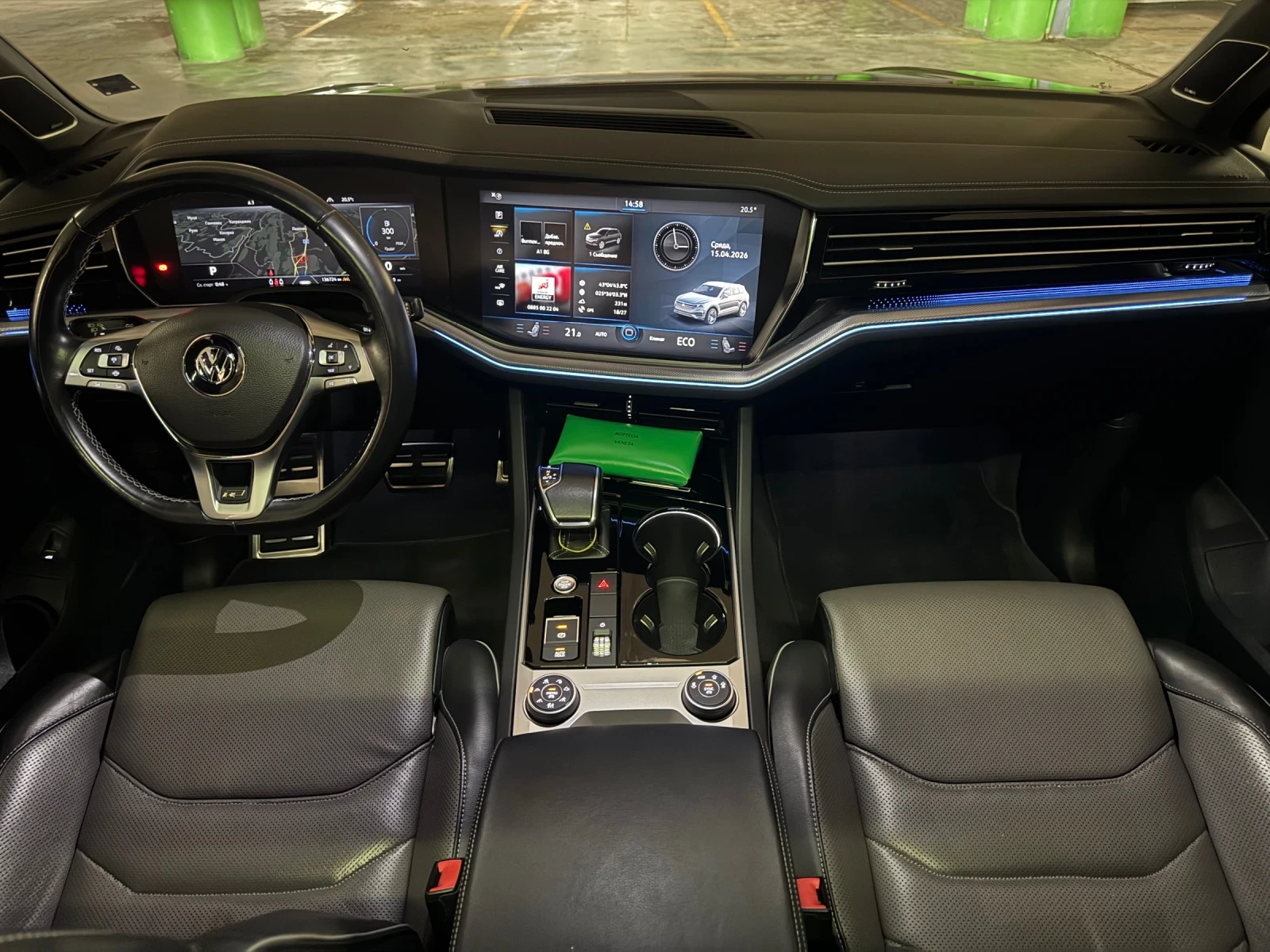 VW Touareg R-line TDI, снимка 10 - Автомобили и джипове - 54208354