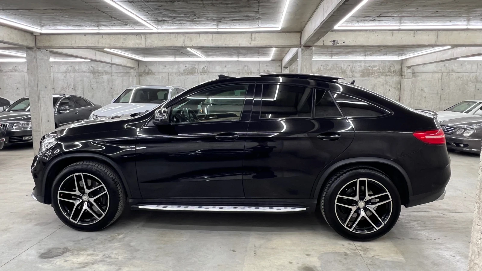 Mercedes-Benz GLE 43 AMG Coupe, снимка 3 - Автомобили и джипове - 54562777
