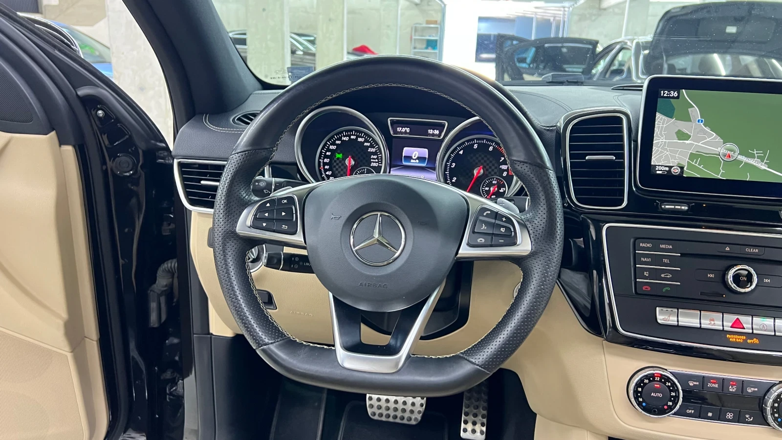 Mercedes-Benz GLE 43 AMG Coupe, снимка 9 - Автомобили и джипове - 54562777