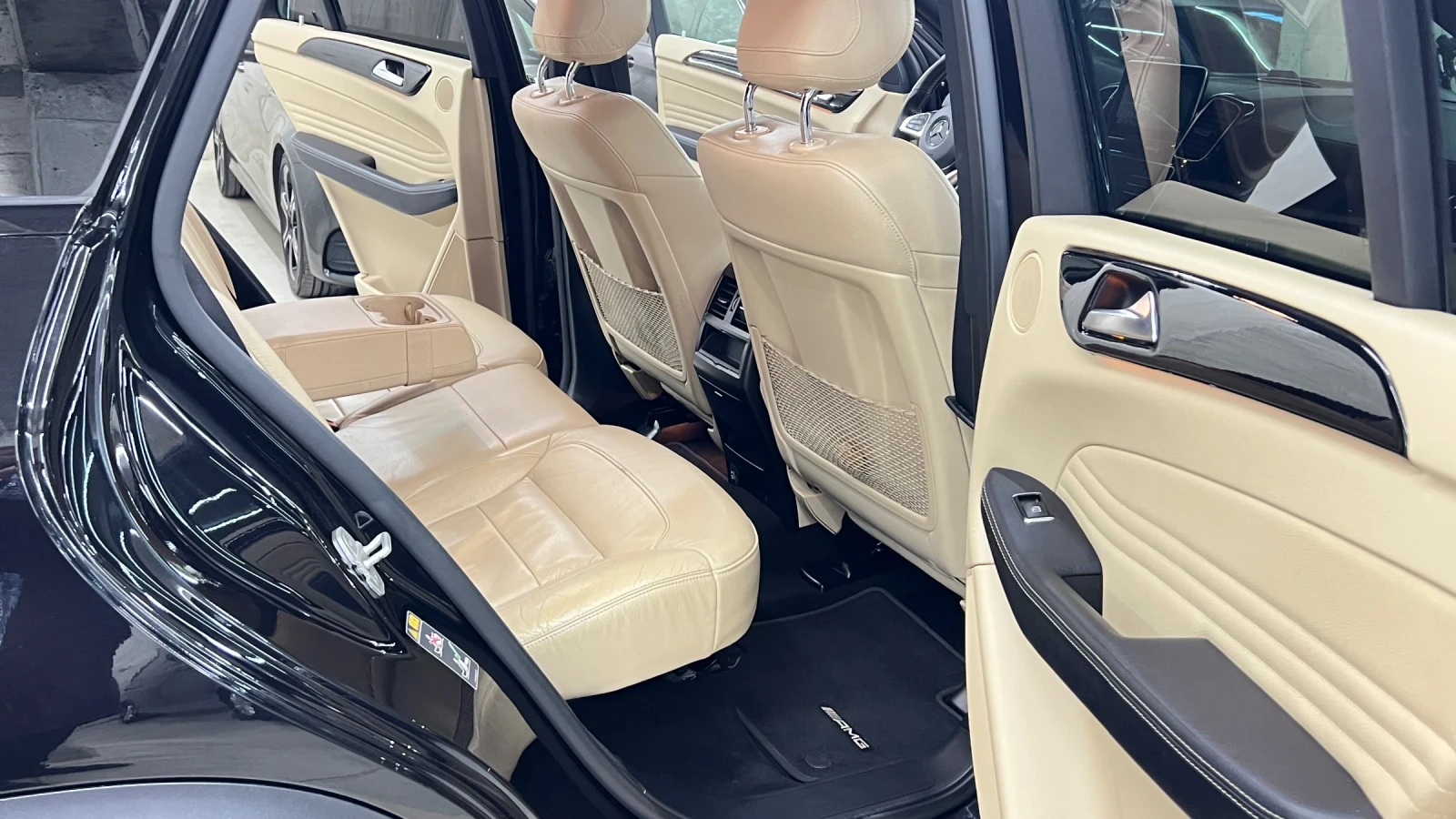 Mercedes-Benz GLE 43 AMG Coupe, снимка 11 - Автомобили и джипове - 54562777