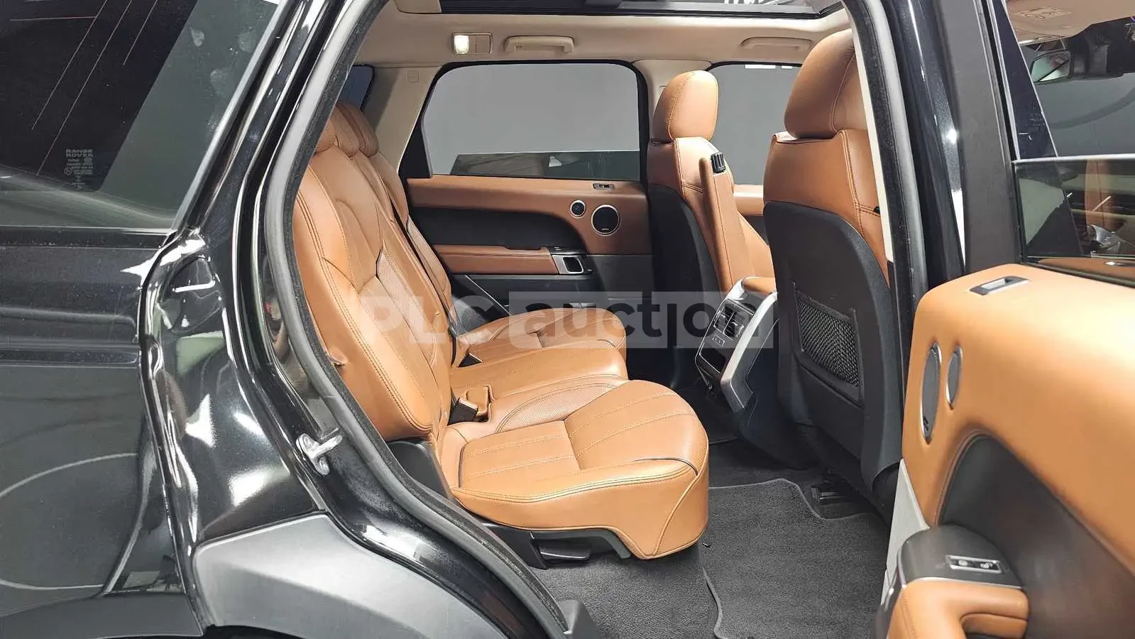 Land Rover Range Rover Sport HSE DYNAMIC!!УНИКАТ!! #ПЪЛНО ОБОРУДВАНЕ# !ПАНОРАМА, снимка 10 - Автомобили и джипове - 55037552