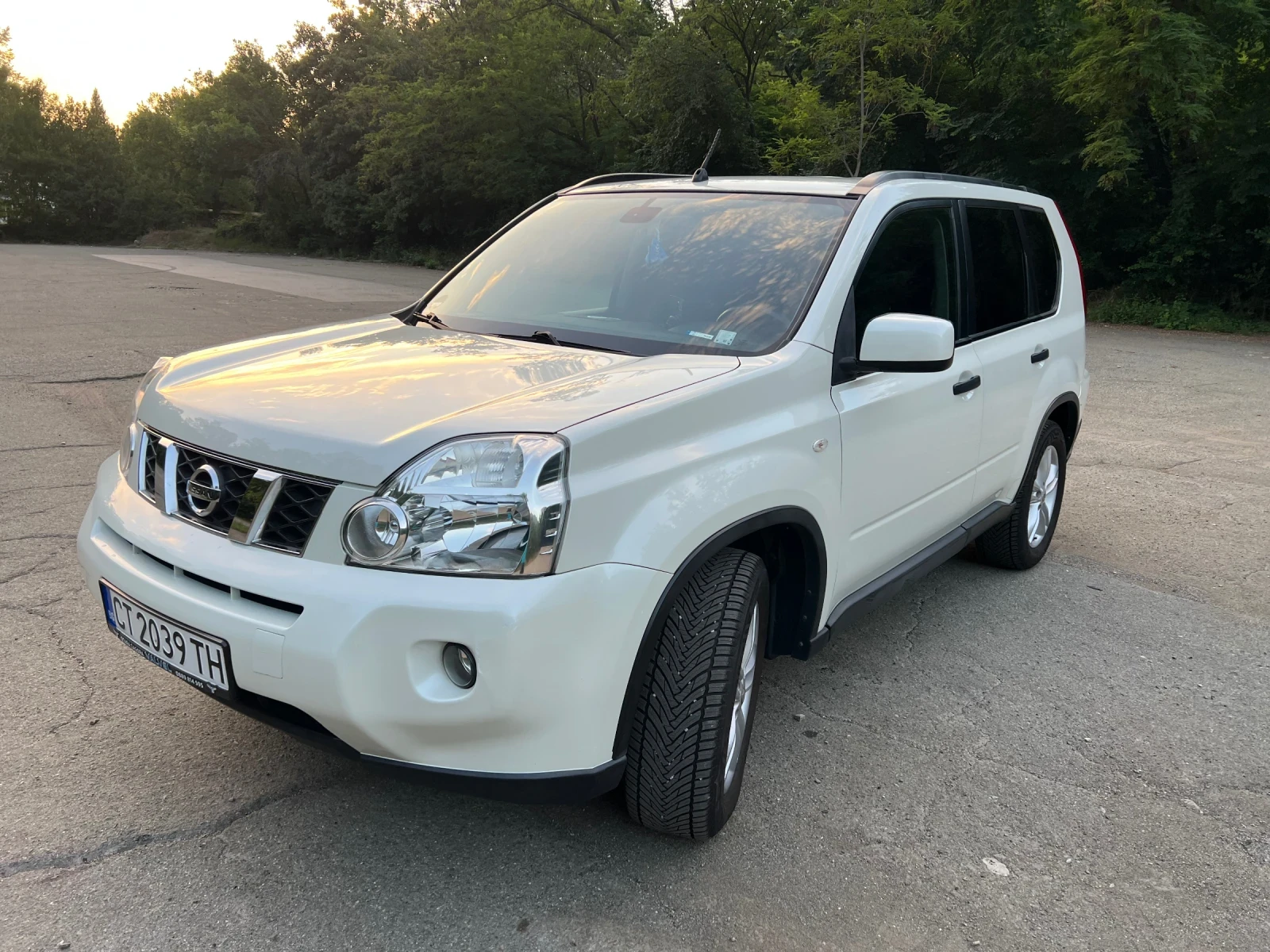 Nissan X-trail 4x4 AUTOMATIC