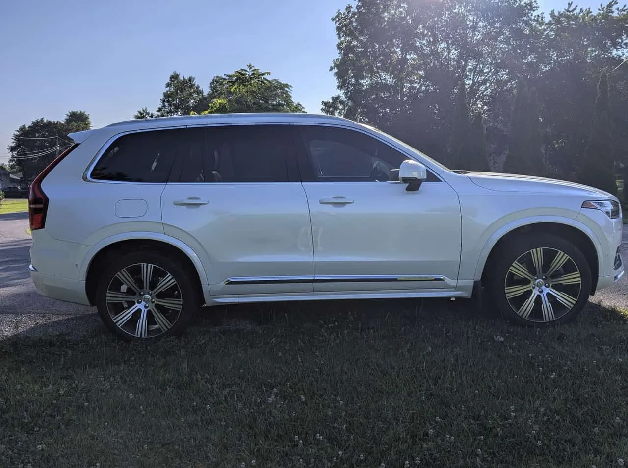 Volvo Xc90 * Plus Bright Theme* АВТОКРЕДИТ БЕЗ ПЪРВОНАЧАЛНА* , снимка 3 - Автомобили и джипове - 55220660