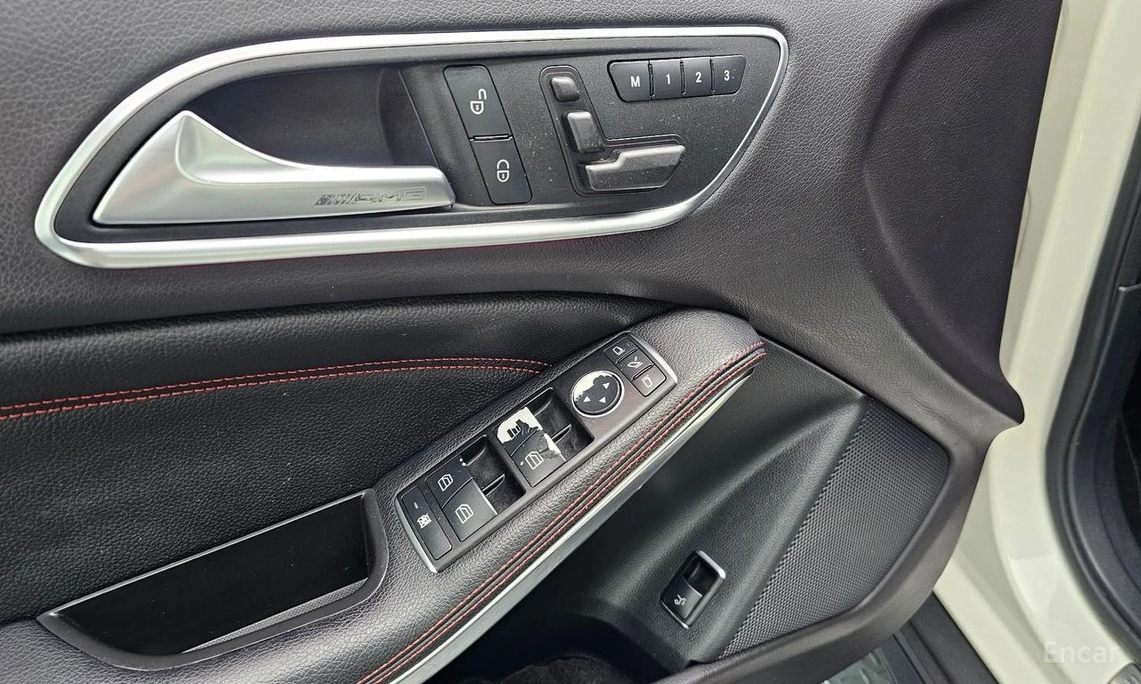 Mercedes-Benz GLA 45 AMG 4MATIC* ПОДГРЕВ* КАМЕРА* КЕЙЛЕС* , снимка 7 - Автомобили и джипове - 55315461