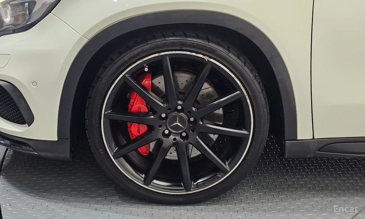 Mercedes-Benz GLA 45 AMG 4MATIC* ПОДГРЕВ* КАМЕРА* КЕЙЛЕС* , снимка 5 - Автомобили и джипове - 55315461