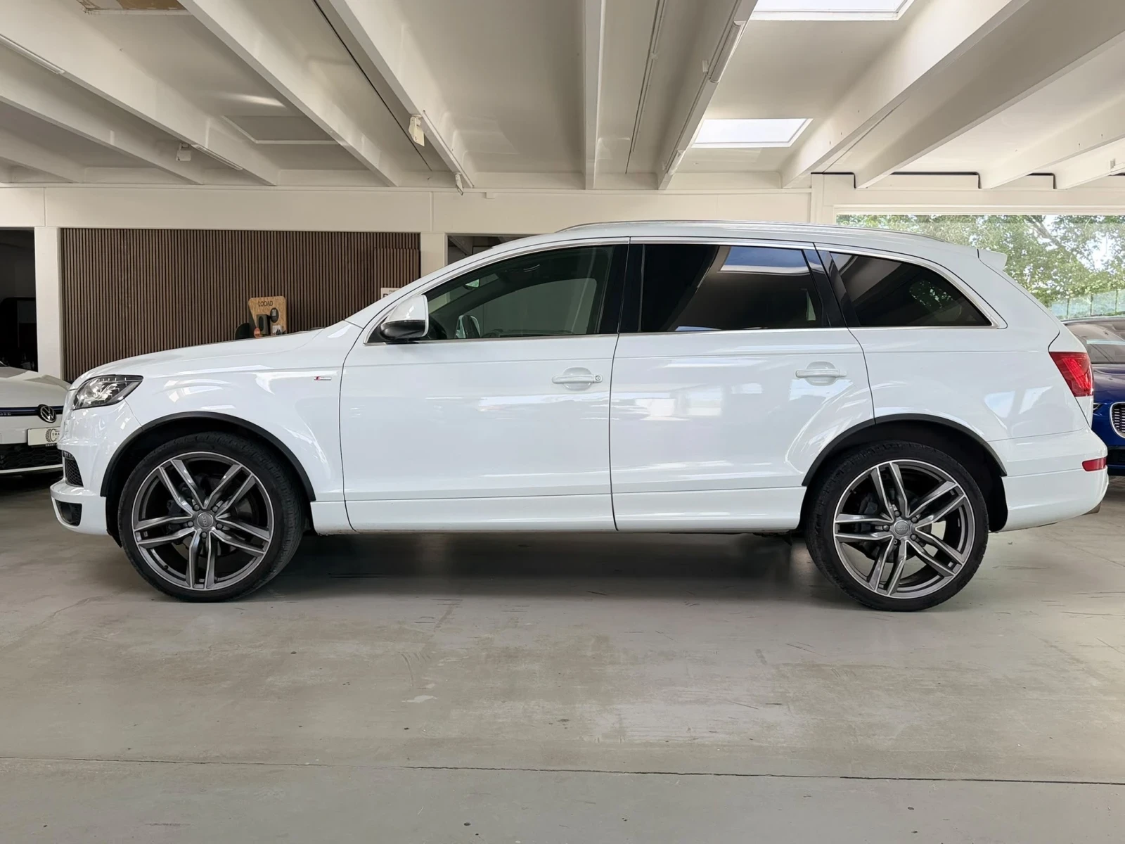 Audi Q7 3.0TDI 245 Sline 8 ZF нови вериги, снимка 5 - Автомобили и джипове - 55485188
