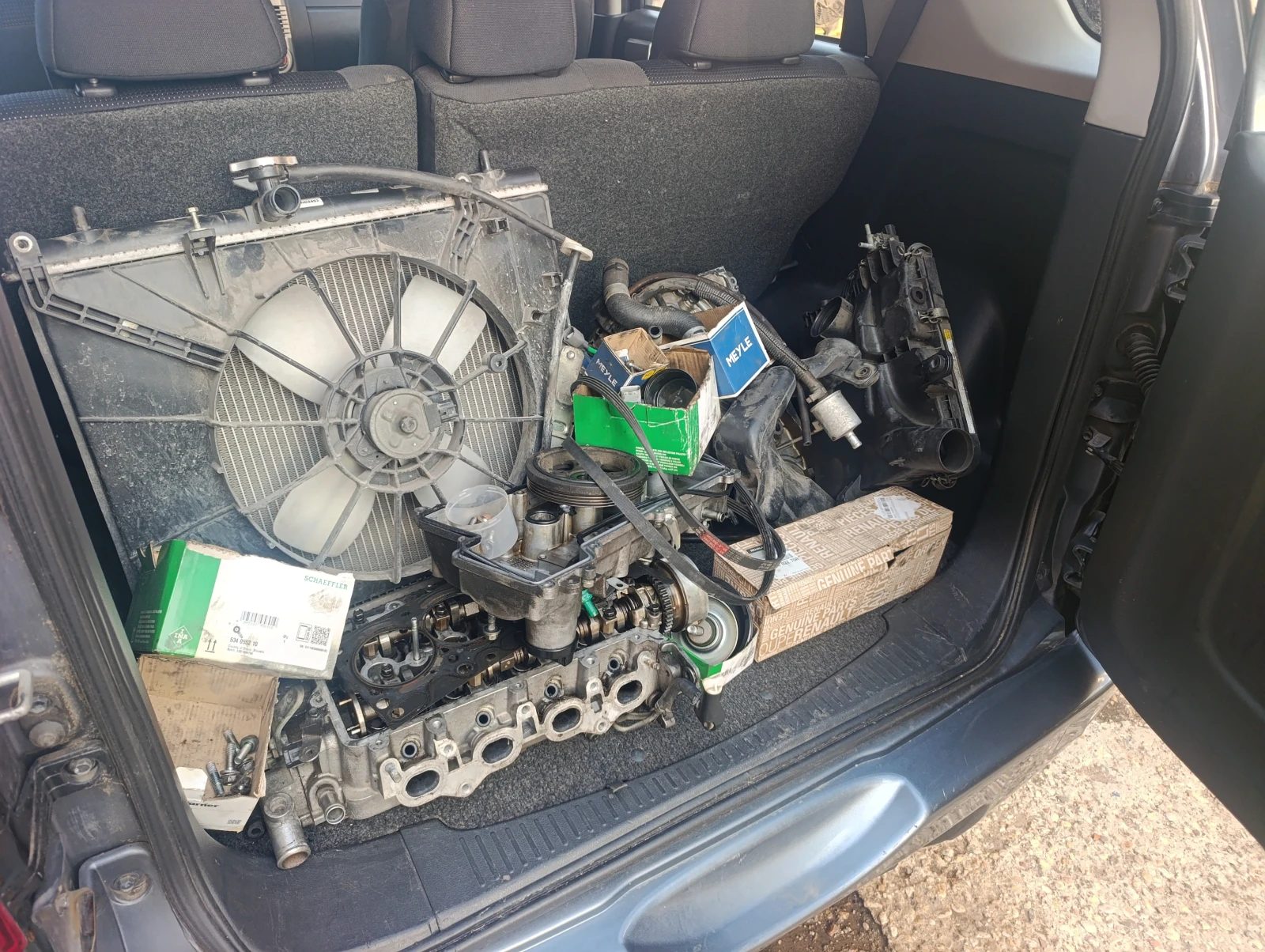 Daihatsu Terios 1.3 4х4, снимка 4 - Автомобили и джипове - 55826567