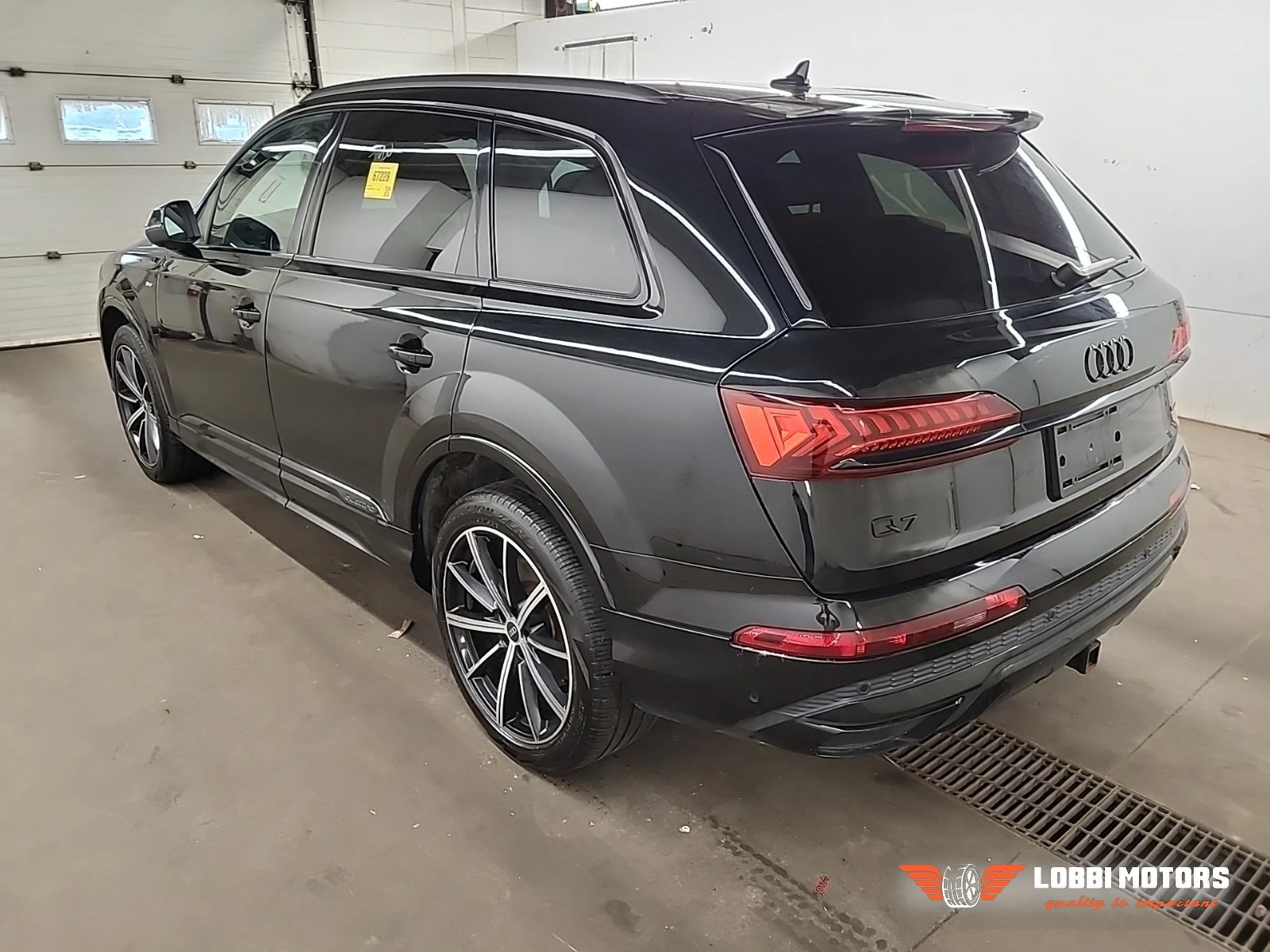 Audi Q7, снимка 4 - Автомобили и джипове - 55993007