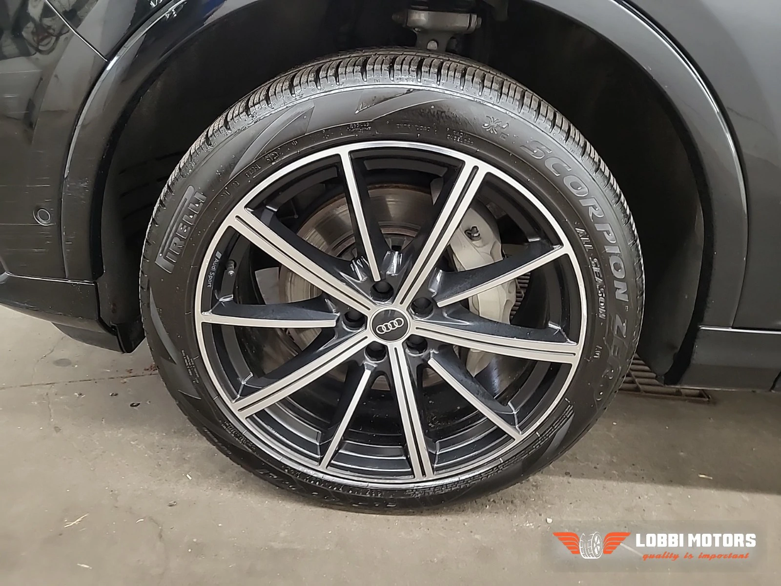 Audi Q7, снимка 6 - Автомобили и джипове - 55993007