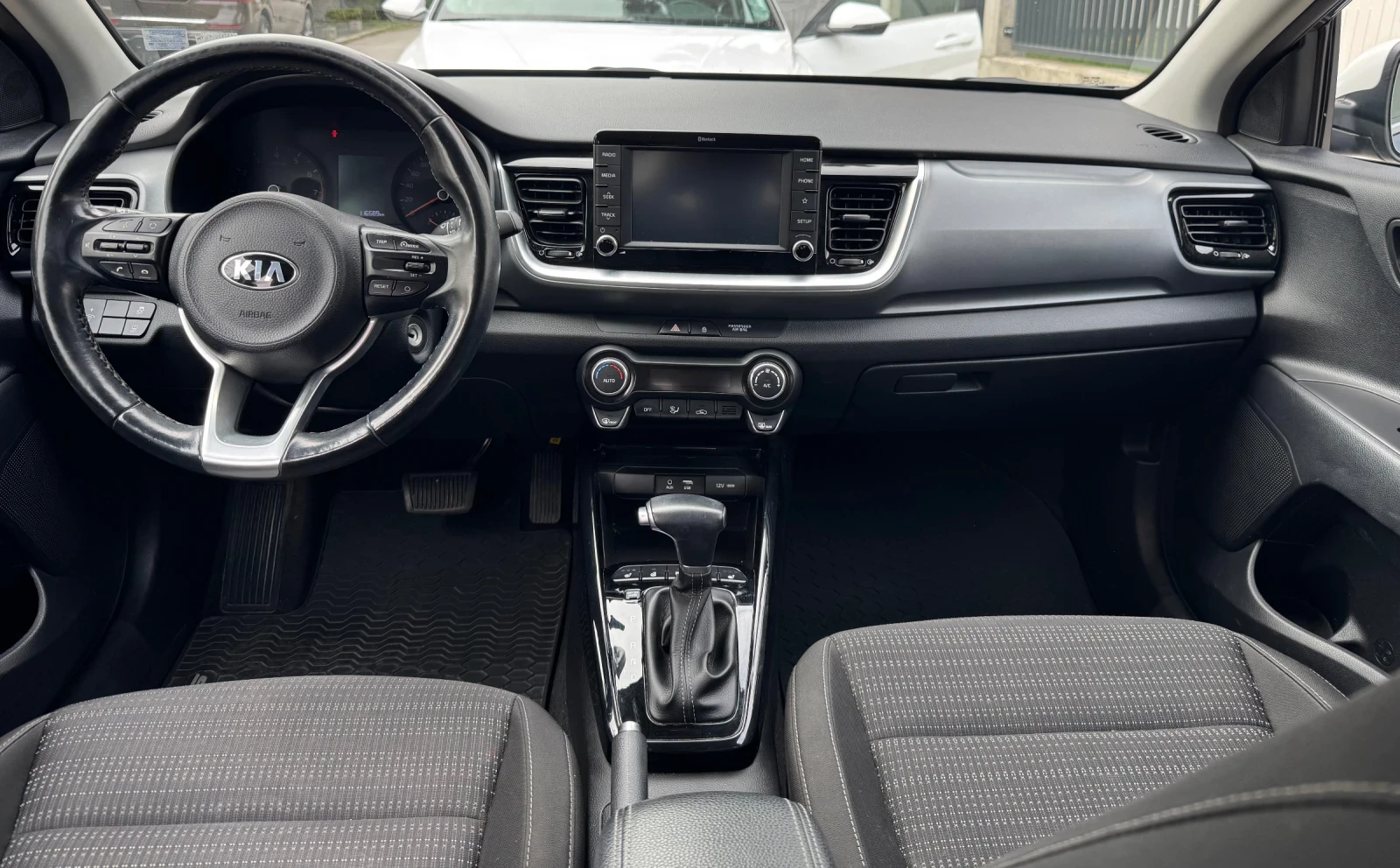 Kia Stonic EX 1.4i � ��������/����� �������� �������/������� | Mobile.bg � ����������� 11