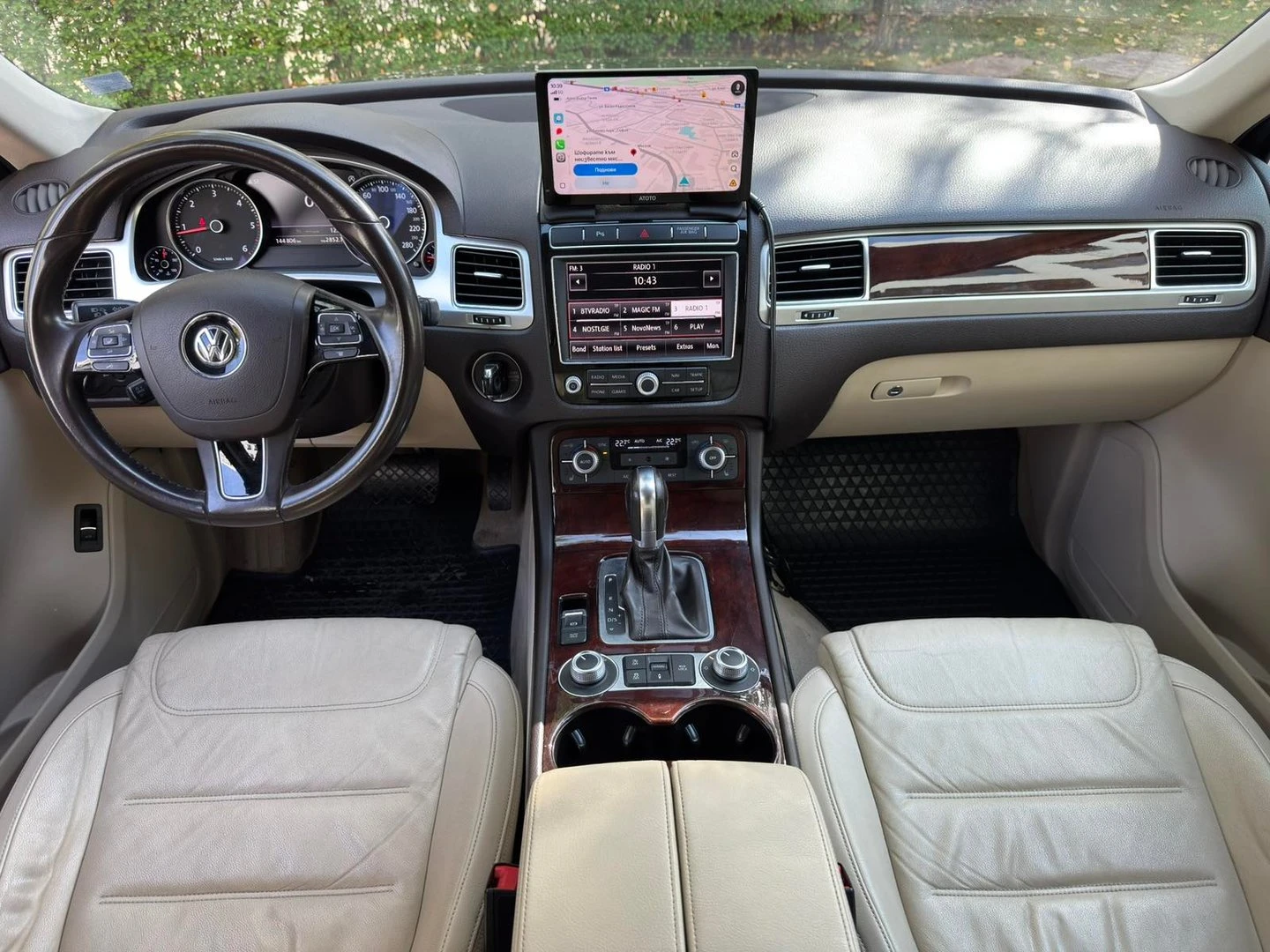 VW Touareg, снимка 6 - Автомобили и джипове - 56536423